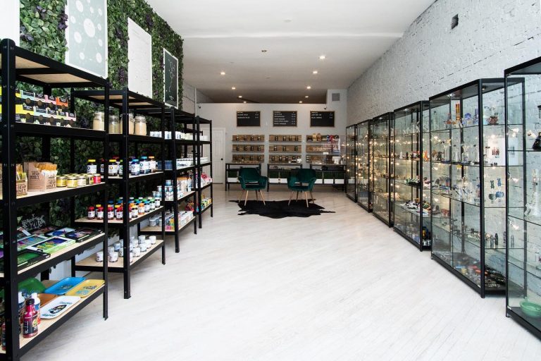 SmokePostCbd Glass Gallery 768x512