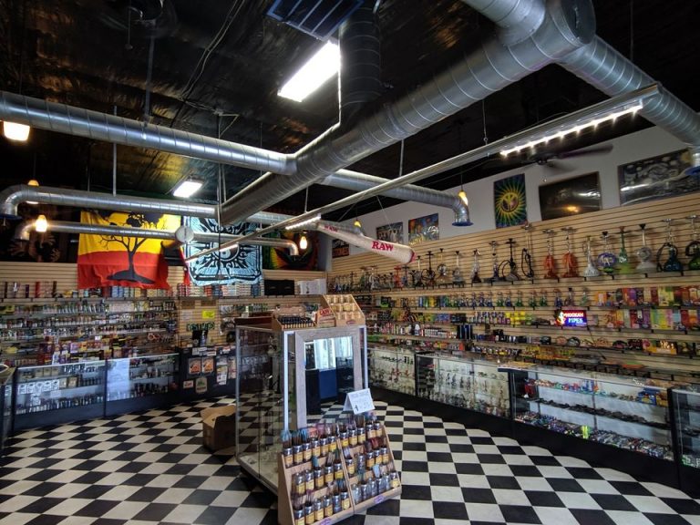 Westwind Smoke Shop 768x576