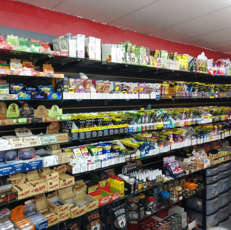 HTOWN SMOKE VAPE SHOP 768x766